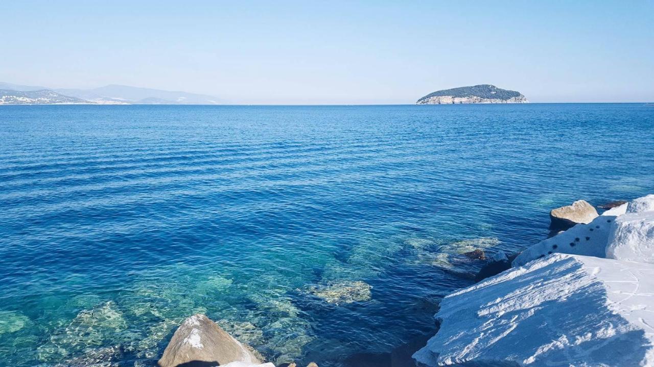 Villa Kouf Nea Iraklitsa Exteriér fotografie